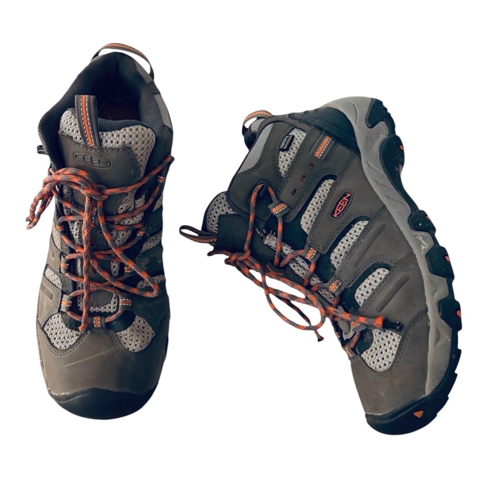 Keen Waterproof Hiking Boots Mens Size 8 Womens size 9.5 Grey Trail Core